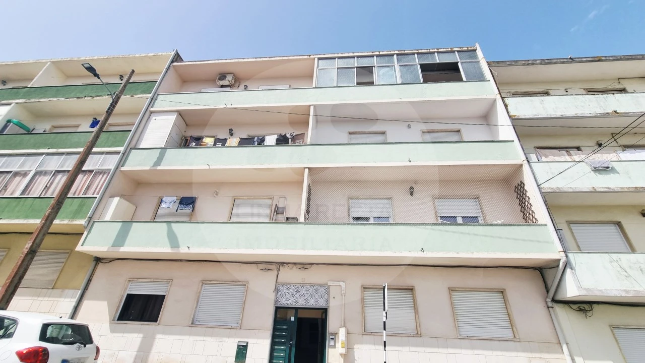 Apartamento T3 para Venda em Seixal, Arrentela e Aldeia de Paio Pires Foto 27