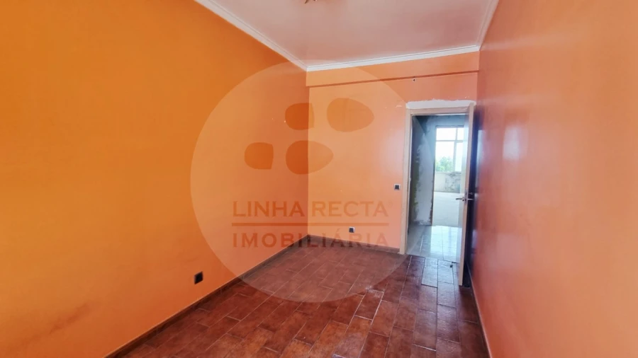 Apartamento T3 para Venda em Seixal, Arrentela e Aldeia de Paio Pires Foto 18