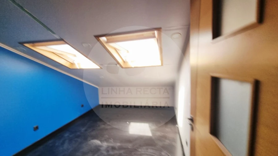 Apartamento T3 para Venda em Seixal, Arrentela e Aldeia de Paio Pires Foto 24