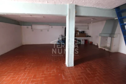 Moradia T5 para Venda em Amora