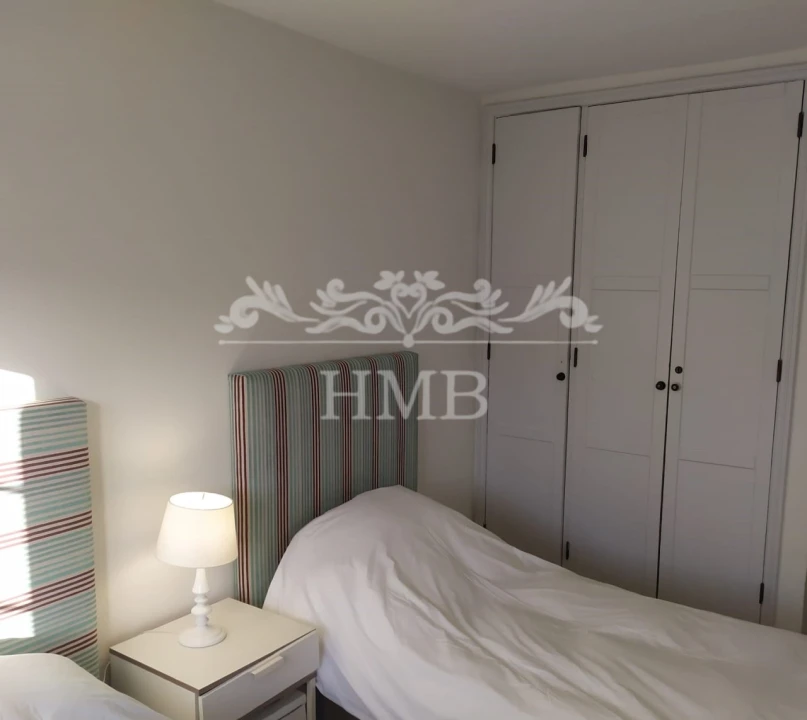 Apartamento T2 para Venda em Quarteira Foto 21