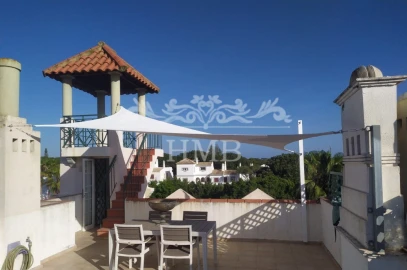 Apartamento T2 para Venda em Quarteira