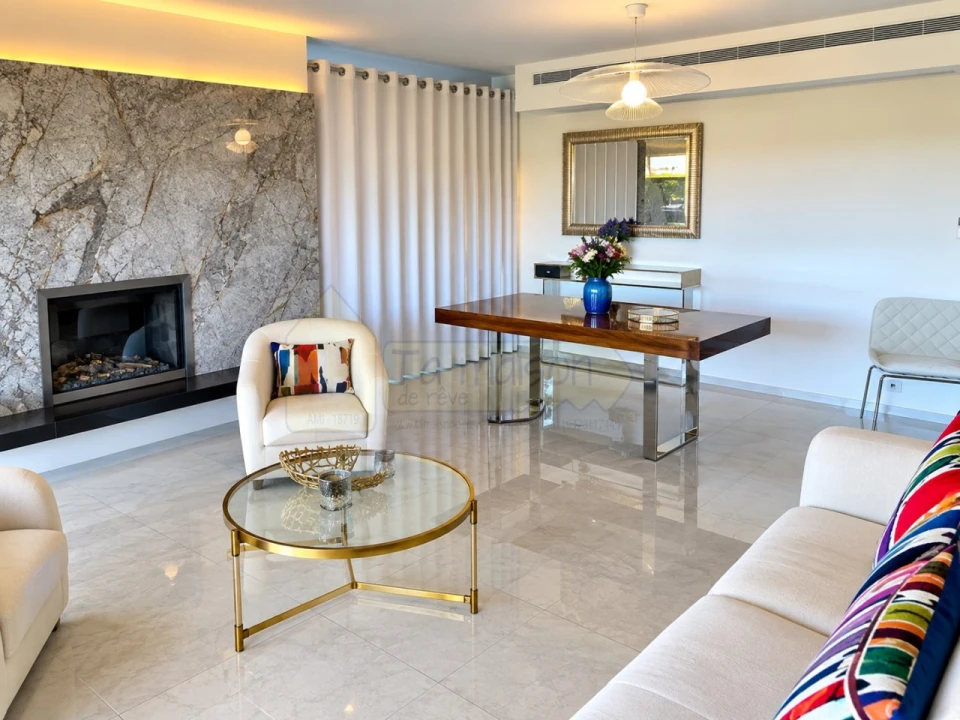 Apartamento T2 para Venda em Quarteira Foto 6