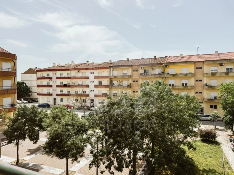 Apartamento T2 para Venda em Benavente Foto 18