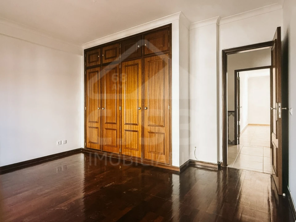Apartamento T2 para Venda em Benavente Foto 15