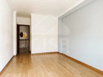Apartamento T2 para Venda em Benavente