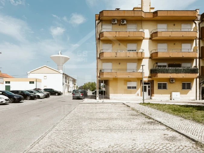 Apartamento T2 para Venda em Benavente Foto 20