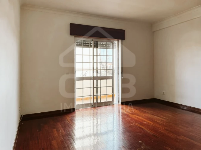 Apartamento T2 para Venda em Benavente Foto 16