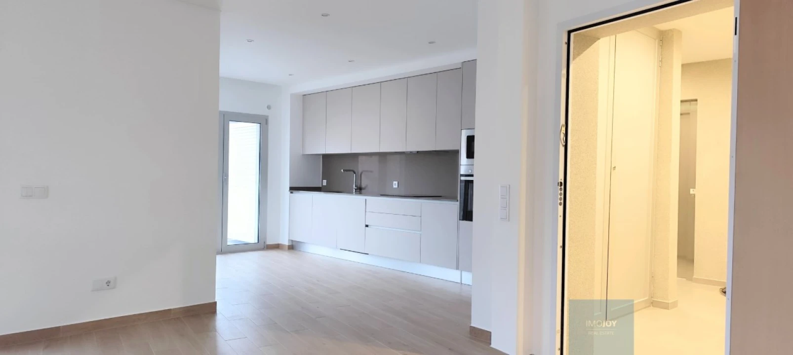 Apartamento T2 para Venda em Nazare Foto 16