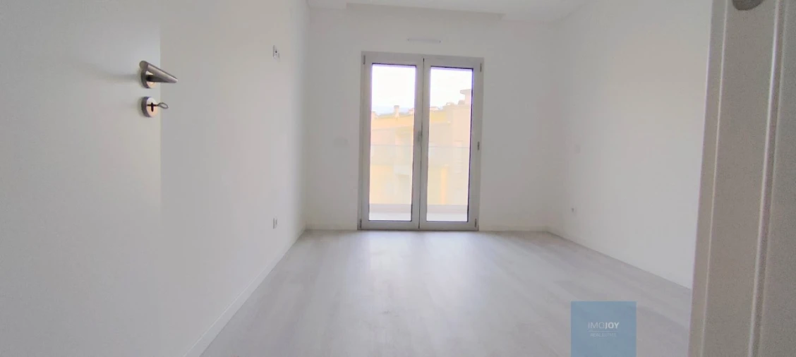 Apartamento T2 para Venda em Nazare Foto 25