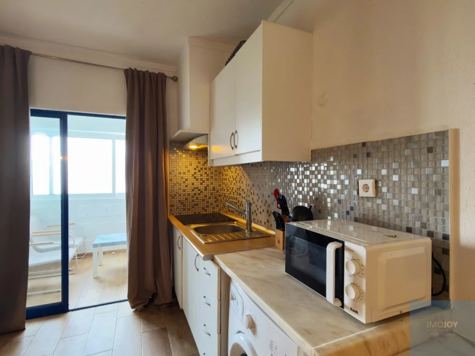 Apartamento T1 para Venda em Portimão Foto 6