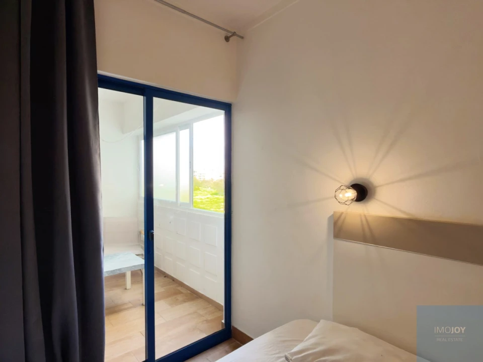 Apartamento T1 para Venda em Portimão Foto 16