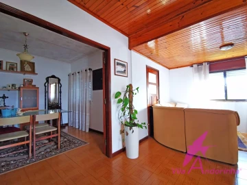 Moradia T4 para Venda em Perre