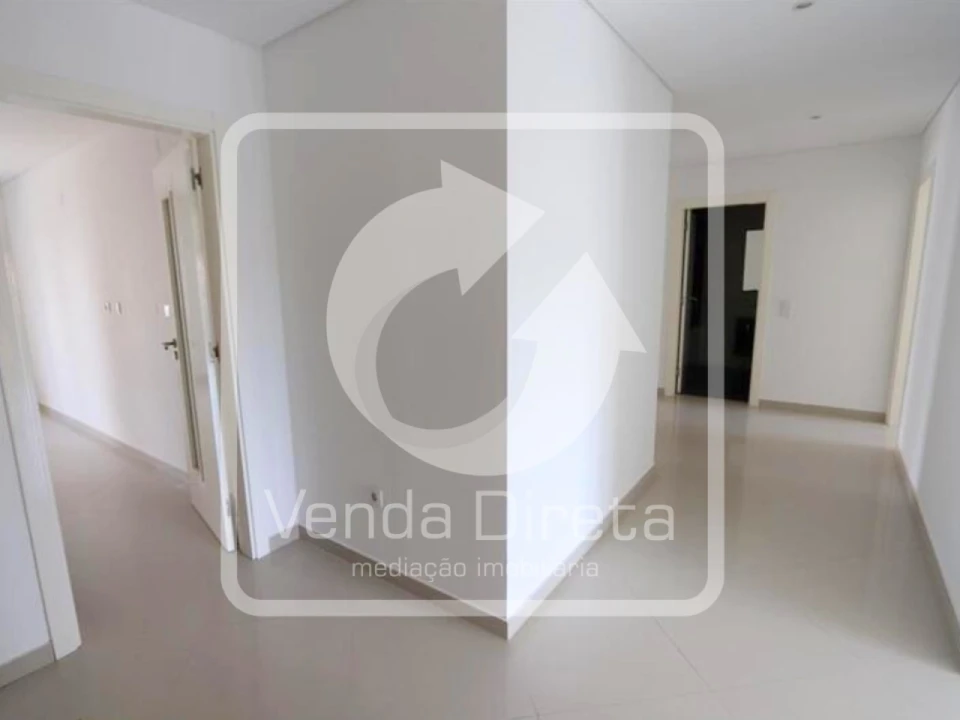 Apartamento T4 para Venda em Pinhal Novo Foto 5