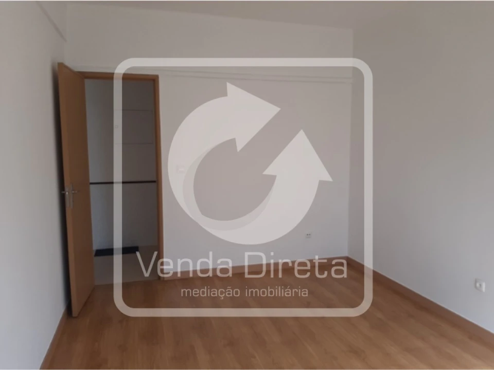 Apartamento T2 para Venda em Alto do Seixalinho, Santo André e Verderena Foto 9