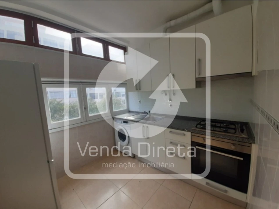 Apartamento T2 para Venda em Alto do Seixalinho, Santo André e Verderena Foto 2