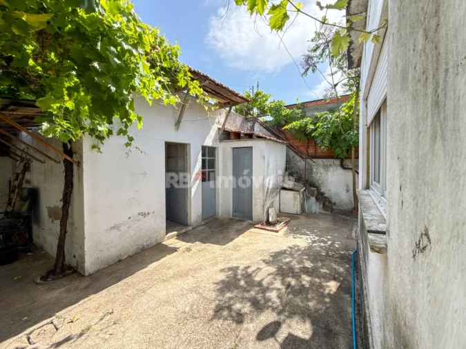 Moradia T3 para Venda em Vila Nova da Barquinha Foto 37