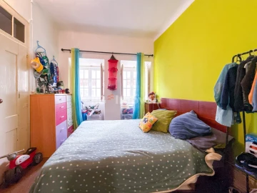 Moradia T7 para Venda em Olaia e Paço