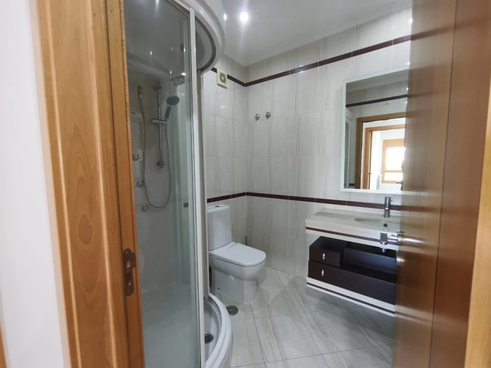 Apartamento T3 para Venda em Odivelas Foto 23