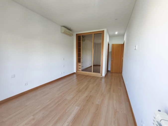 Apartamento T3 para Venda em Odivelas Foto 10