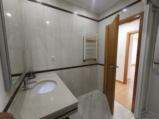 Apartamento T3 para Venda em Odivelas Foto 17