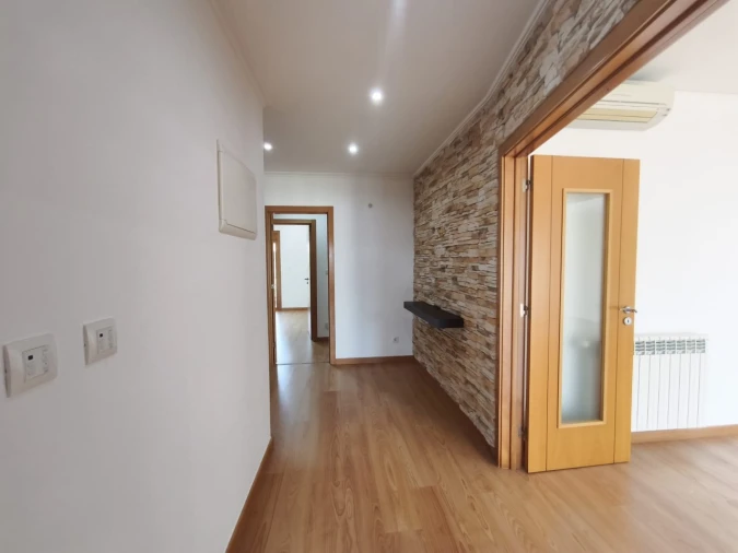Apartamento T3 para Venda em Odivelas Foto 24