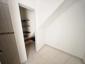 Apartamento T4 para Venda em Rio de Mouro