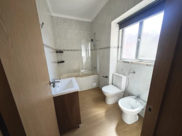 Apartamento T4 para Venda em Rio de Mouro