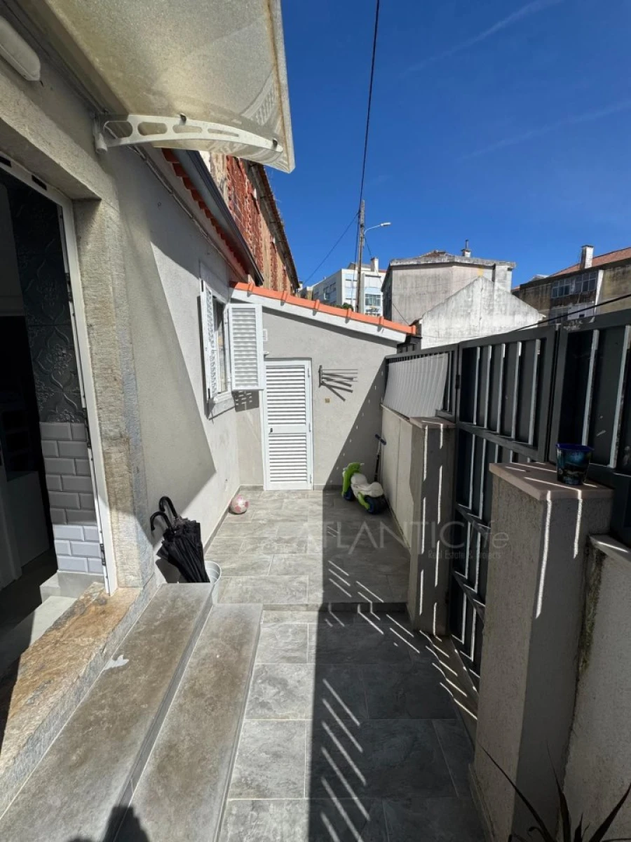 Moradia para Venda em Agualva e Mira-Sintra Foto 3