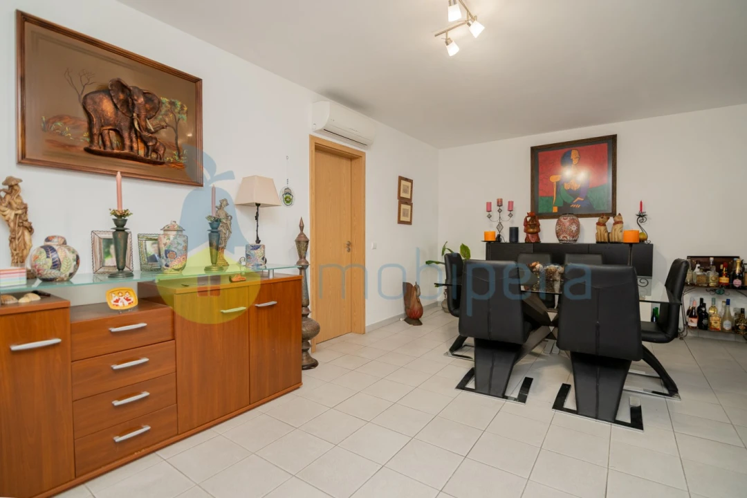 Apartamento T3 para Venda em Portimão Foto 9