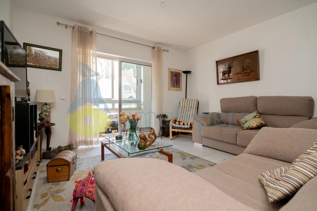 Apartamento T3 para Venda em Portimão Foto 7