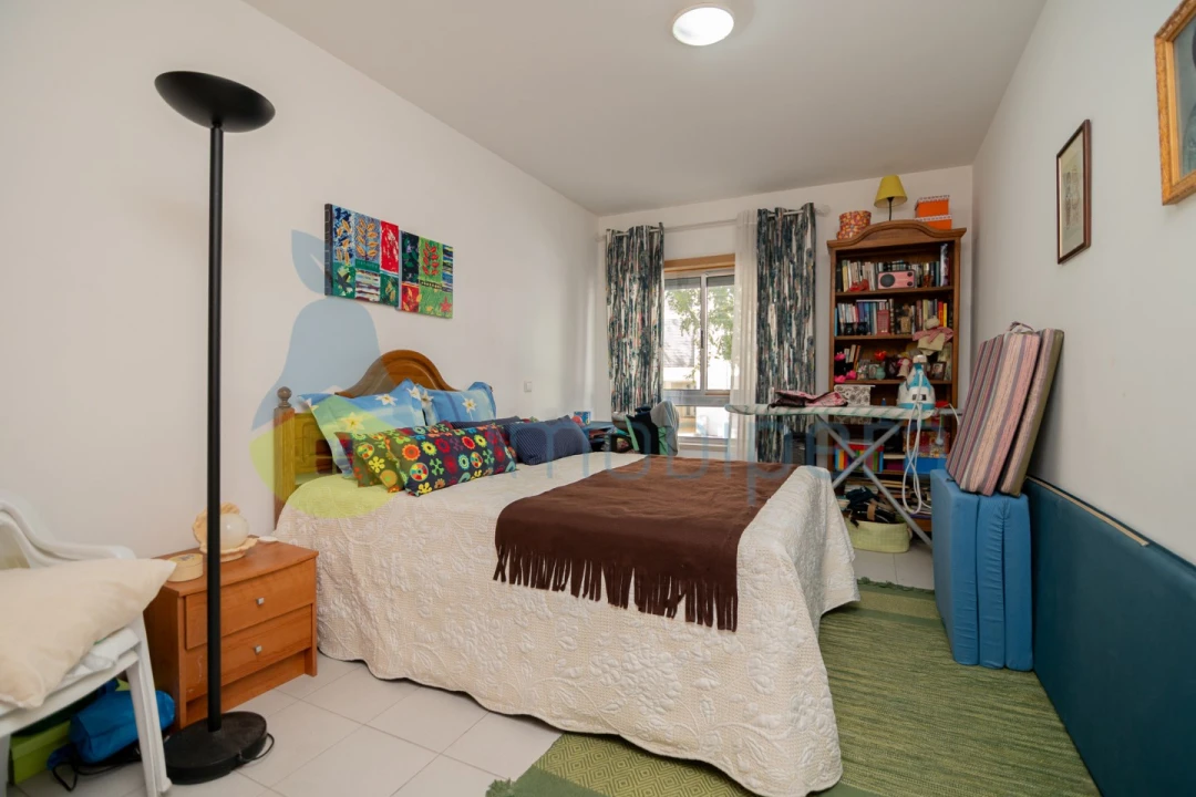 Apartamento T3 para Venda em Portimão Foto 23