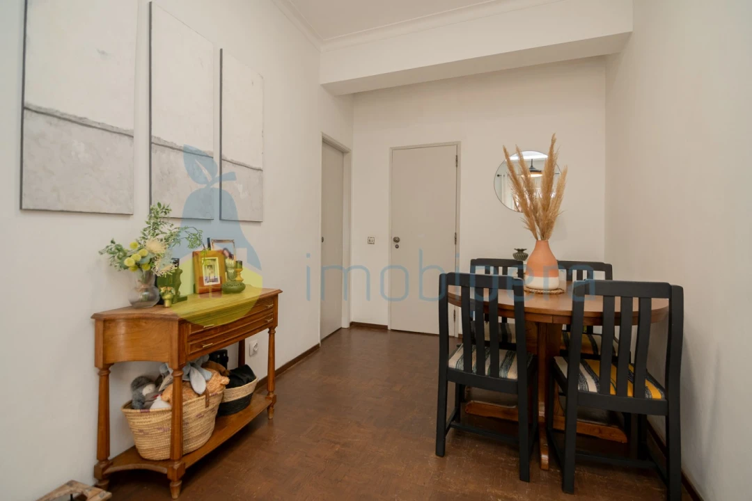 Apartamento T2 para Venda em Portimão Foto 6