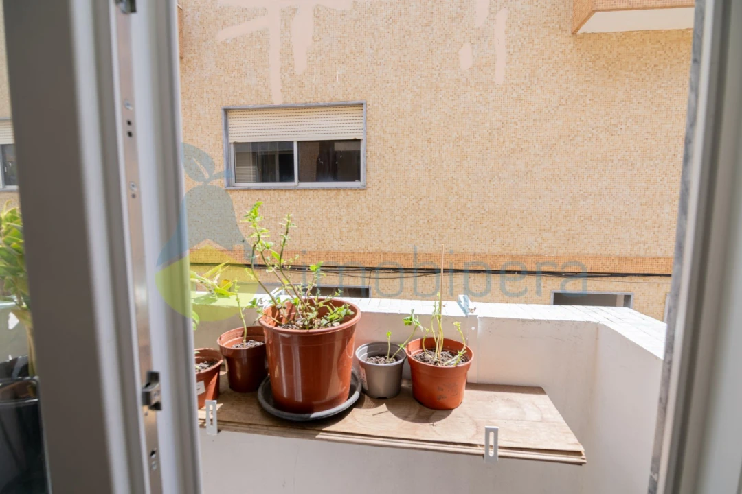 Apartamento T2 para Venda em Portimão Foto 9