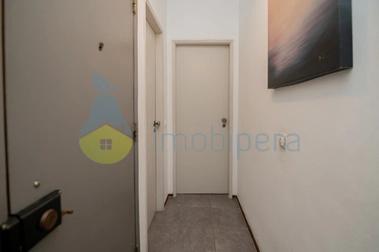 Apartamento T2 para Venda em Portimão Foto 5