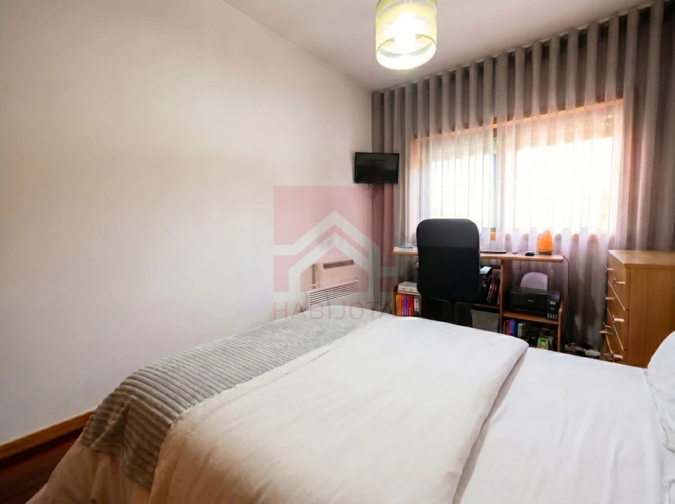 Apartamento T2 para Venda em Rio Tinto Foto 15