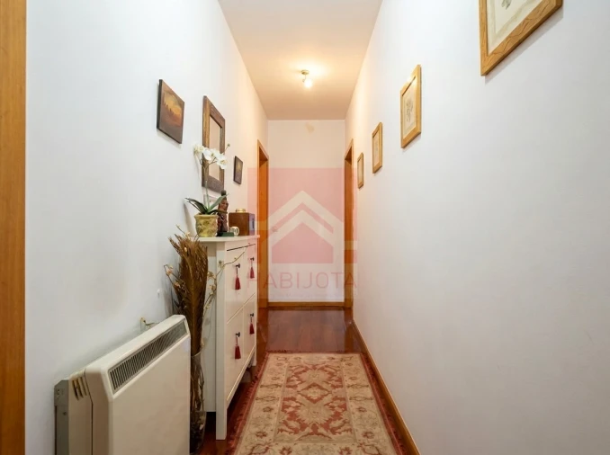 Apartamento T2 para Venda em Rio Tinto Foto 12