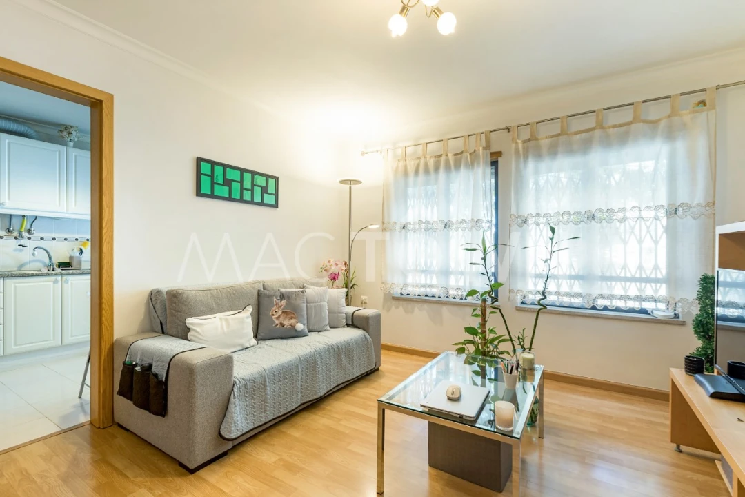 Apartamento T1 para Venda em Marvila Foto 3