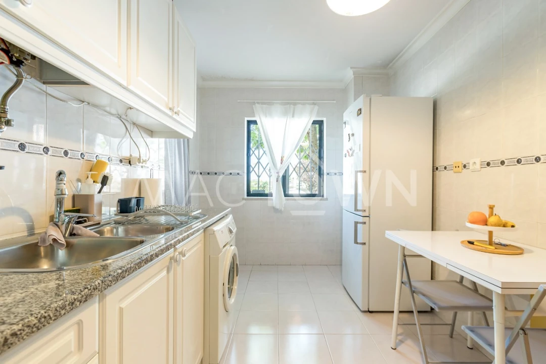 Apartamento T1 para Venda em Marvila Foto 11