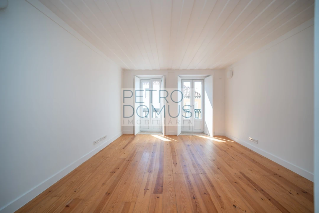 Apartamento T1 para Venda em São Vicente Foto 3
