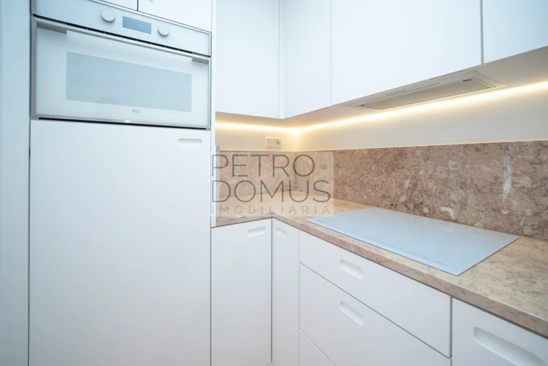 Apartamento T1 para Venda em São Vicente Foto 9