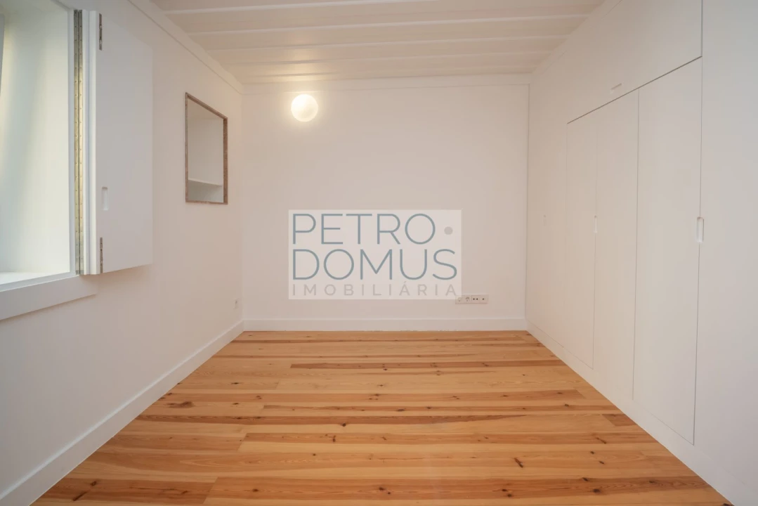Apartamento T1 para Venda em São Vicente Foto 13
