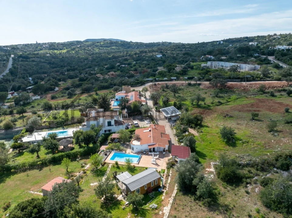 Moradia T3 para Venda em Santa Barbara de Nexe Foto 71