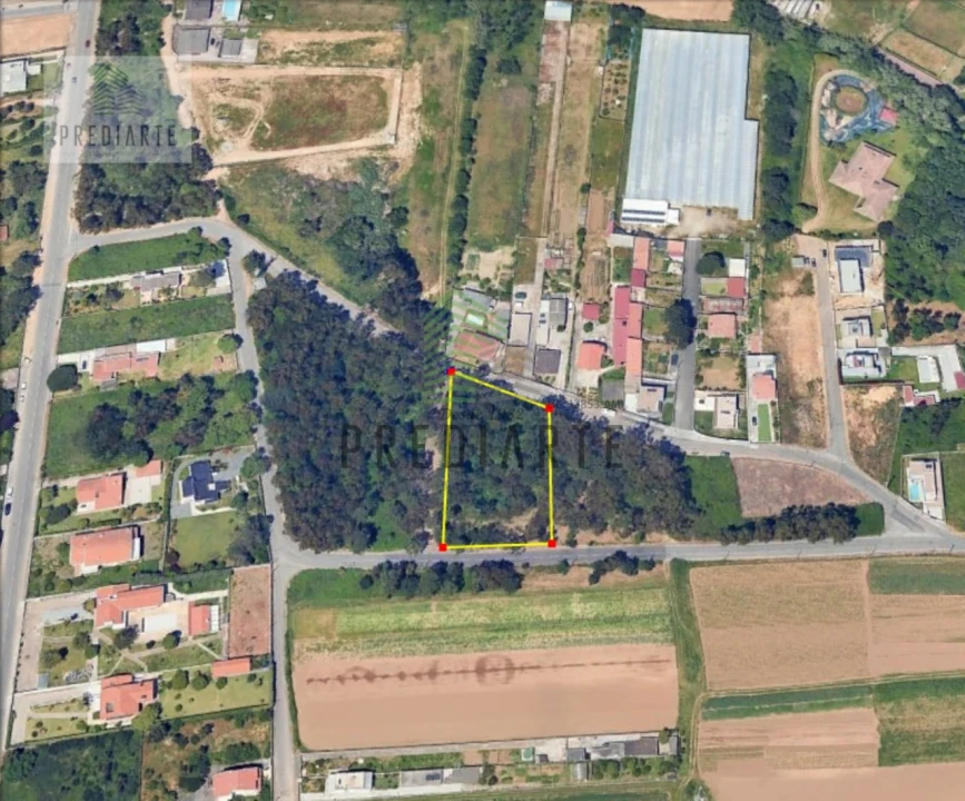 Terreno para Venda em Gulpilhares e Valadares Foto 1