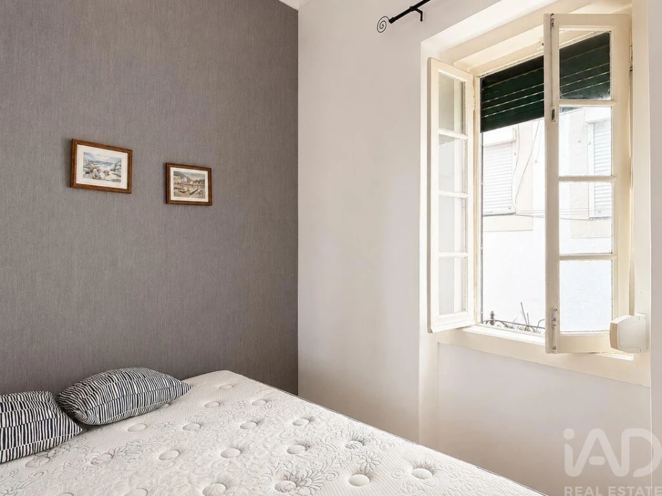 Apartamento T1 para Arrendamento em Santa Maria Maior Foto 7