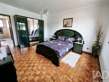 Moradia T3 para Venda em Chafe