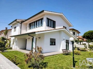 Moradia T3 para Venda em Chafe