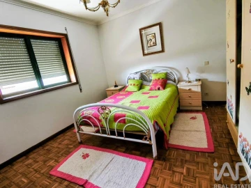 Moradia T3 para Venda em Chafe