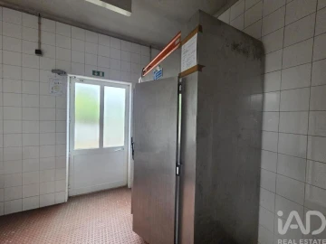 Loja para Venda em Ovoa e Vimieiro
