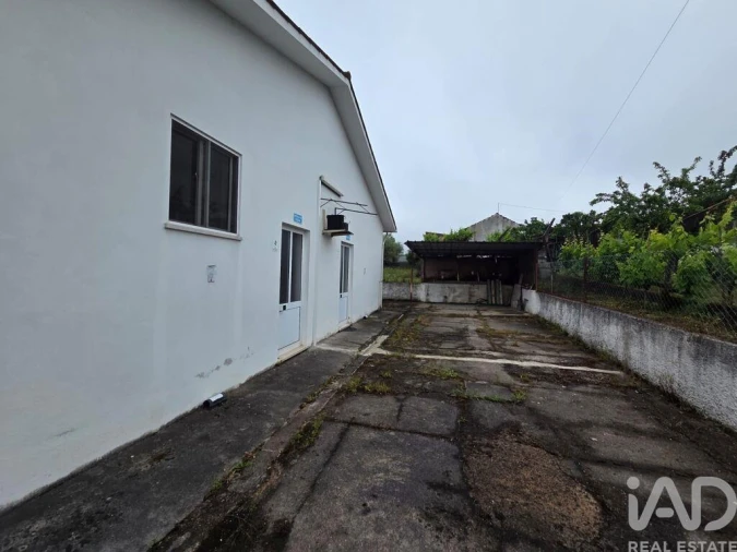 Loja para Venda em Ovoa e Vimieiro Foto 4